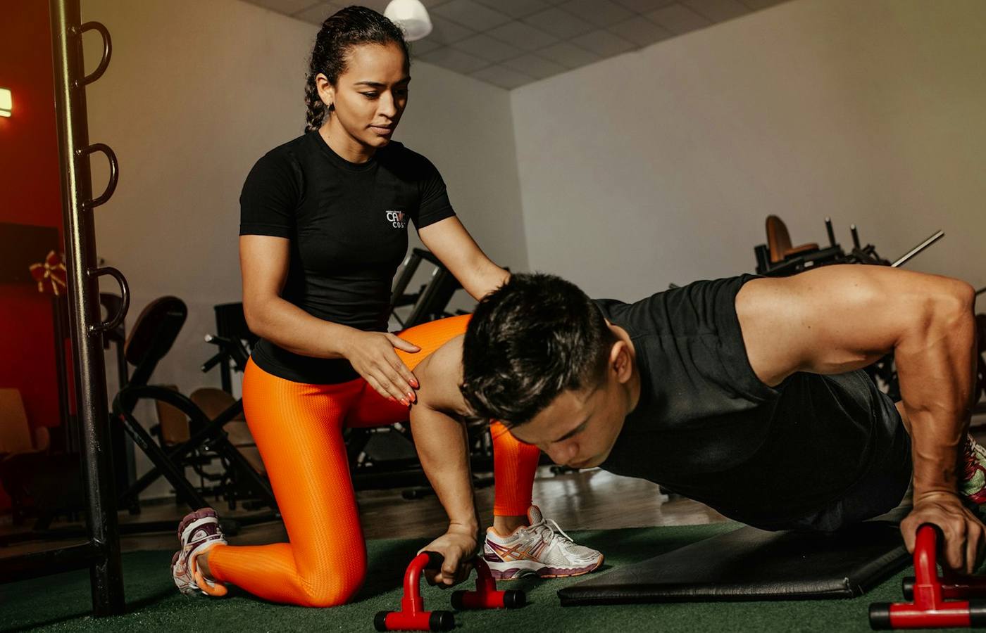 Moderní fitness prostory s profesionálním vybavením